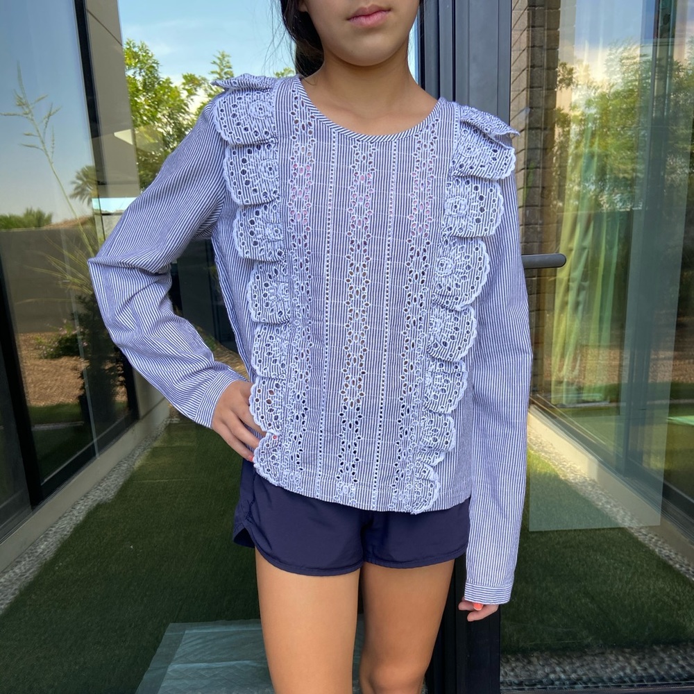 Blue long sleeve design top